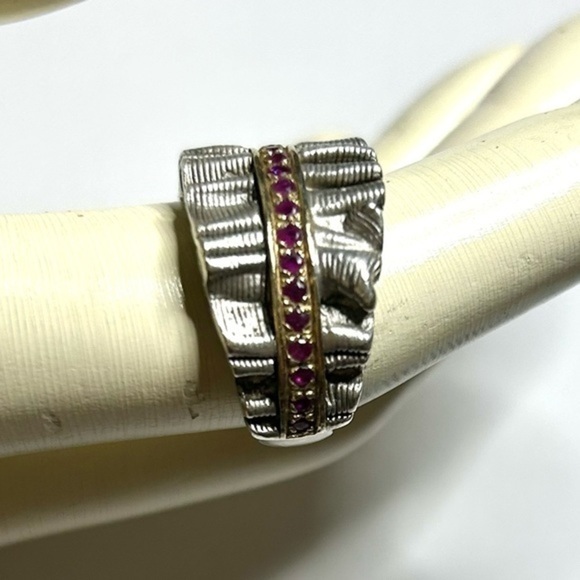 Beautiful Sterling Ruby Ruffled Textured Ring - Picture 3 of 7
